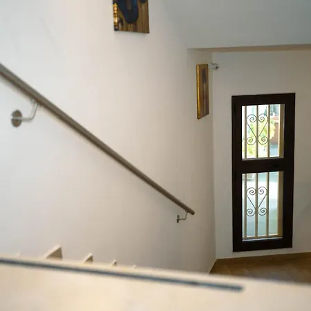 Guest house Dimora Prometeo 4*