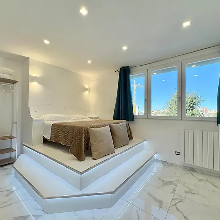 Konukevi Romano's Luxury *