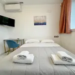 Pensionat Dimora Prometeo 3*