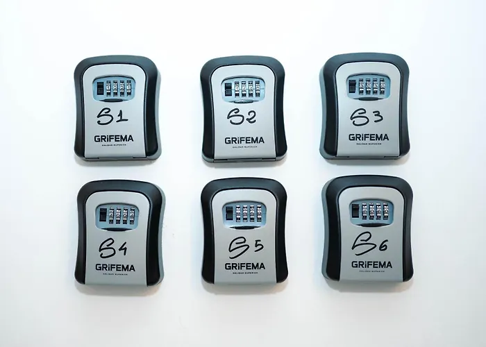 Pensión Dimora Prometeo 3*